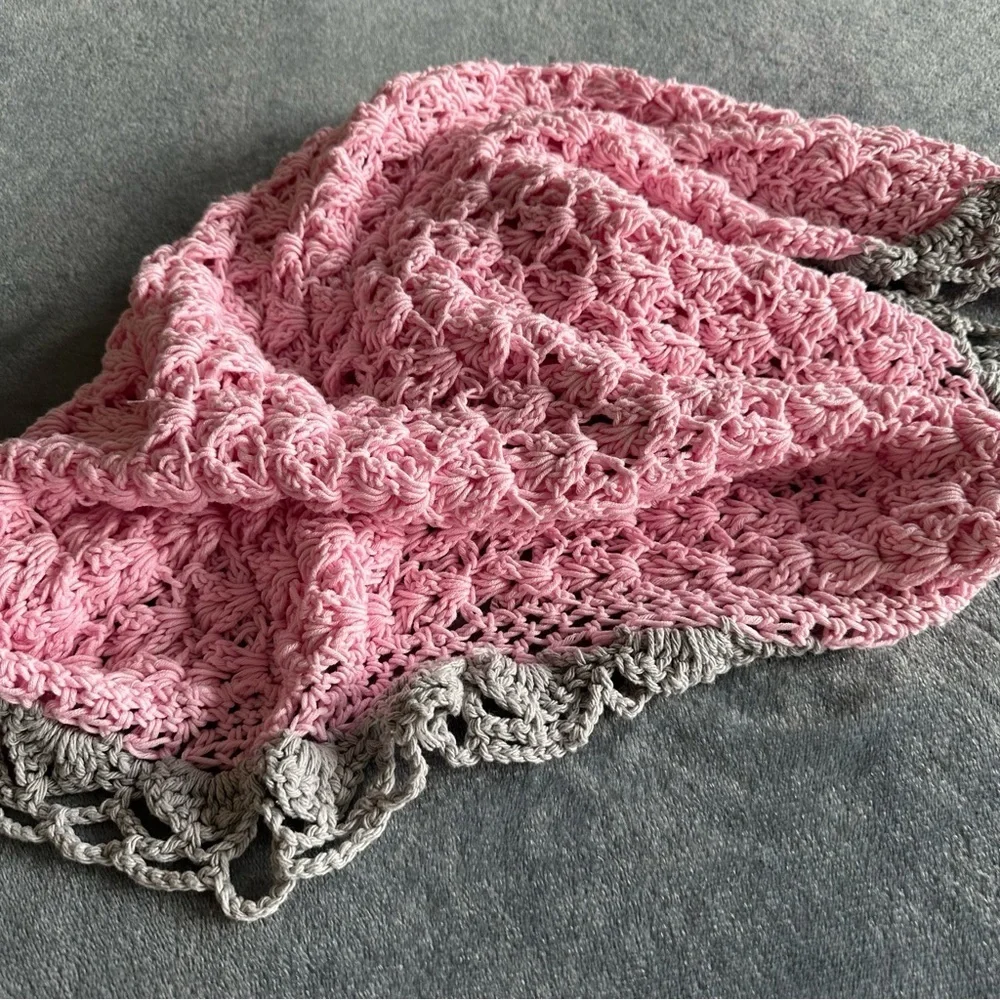 NWOT Handmade Throw knitted Pink and Gray Crochet Baby Blanket